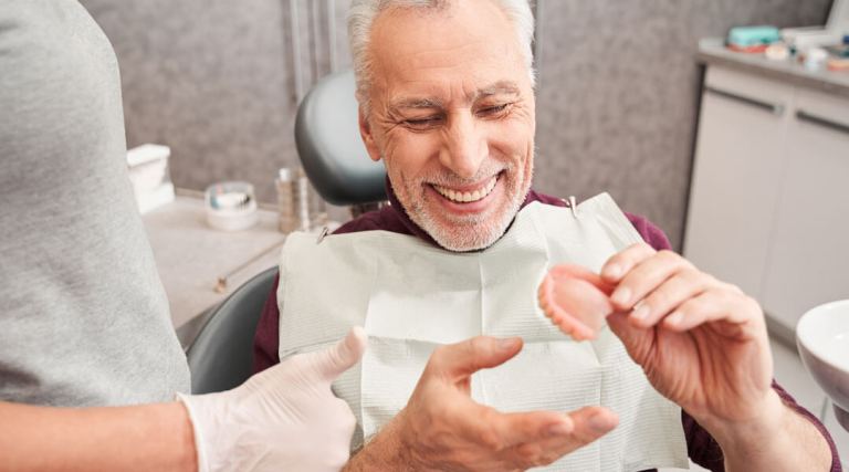 The Aging Population and Dentures: Addressing Oral Health Challenges in Las Vegas